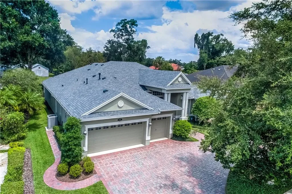 15007 Lake Emerald Boulevard Tampa FL 33618