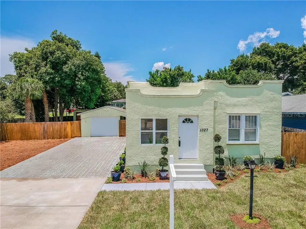 1327 Michigan Avenue Palm Harbor FL 34683