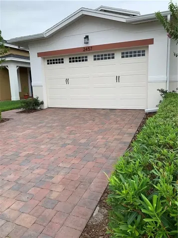 2457 Yellow Brick Road Saint Cloud FL 34772