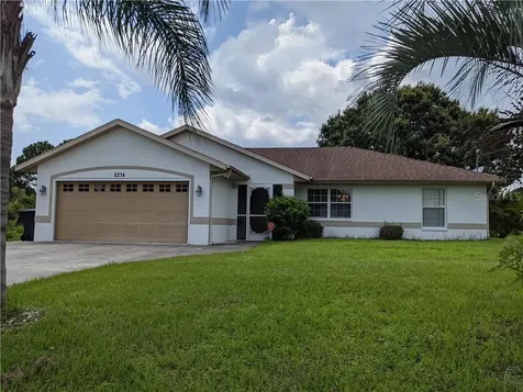 8274 Rockwell Avenue North Port FL 34291