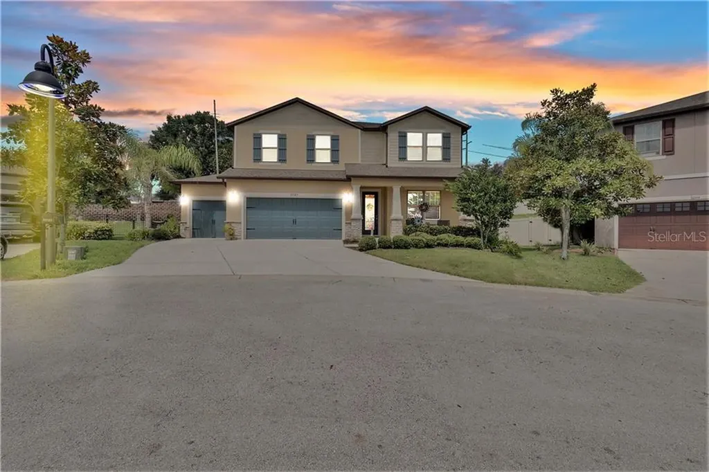 30145 Losino Cove Mount Dora FL 32757