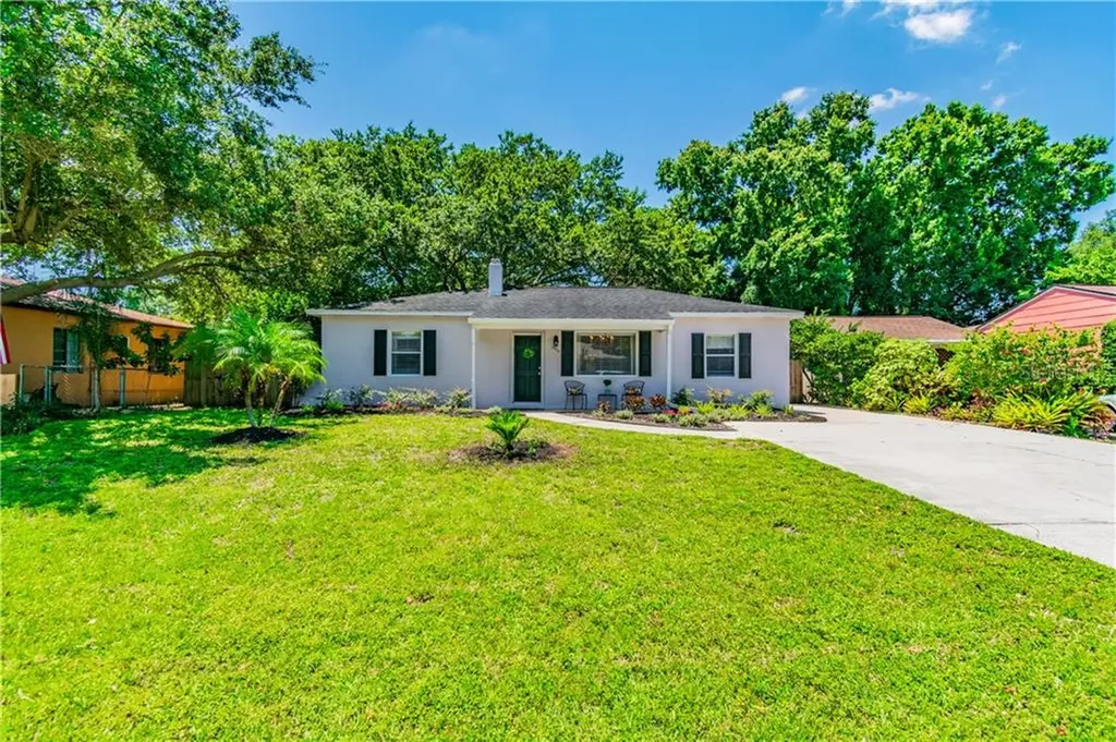 3926 W Bay Vista Avenue Tampa FL 33611