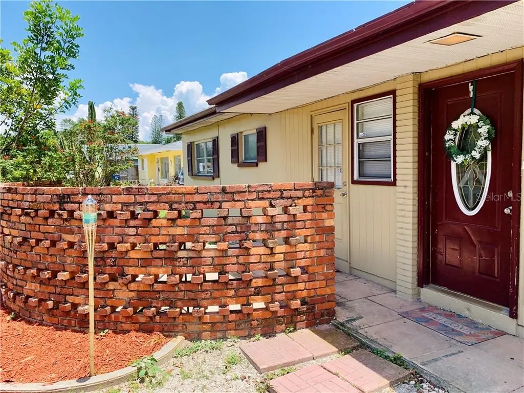 866 62nd Avenue S St Petersburg FL 33705