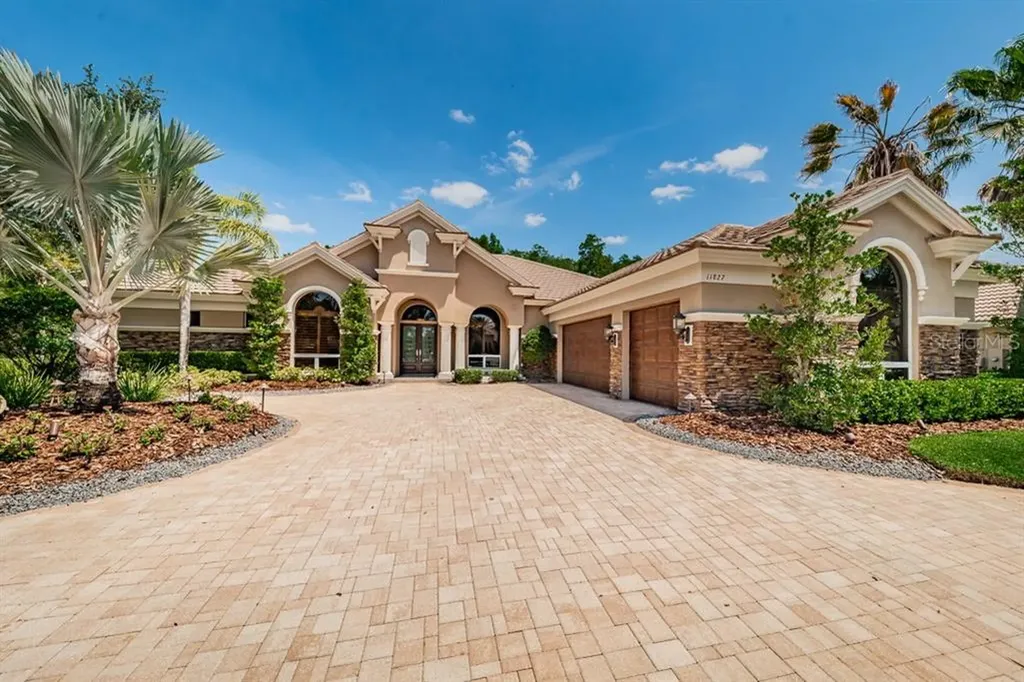 11827 Shire Wycliffe Court Tampa FL 33626