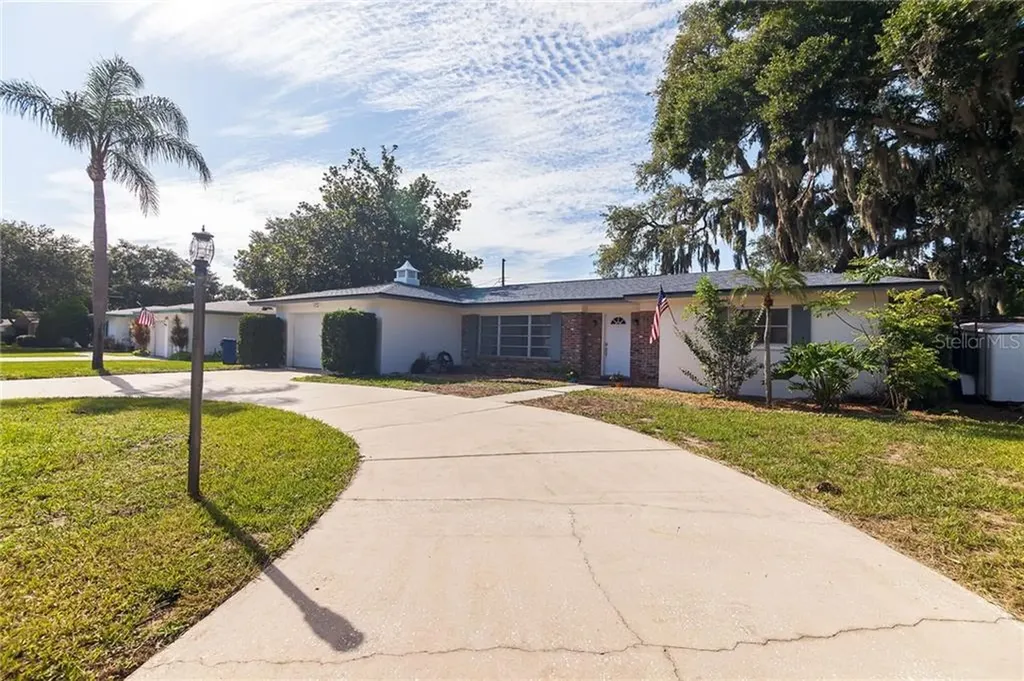 1768 Gracelyn Drive Clearwater FL 33756