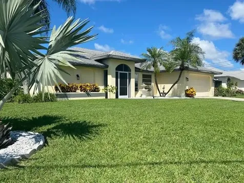 1 Sportsman Circle Rotonda West FL 33947