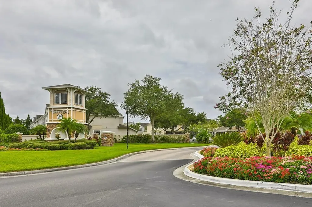 10137 Pink Palmata Court Riverview FL 33578