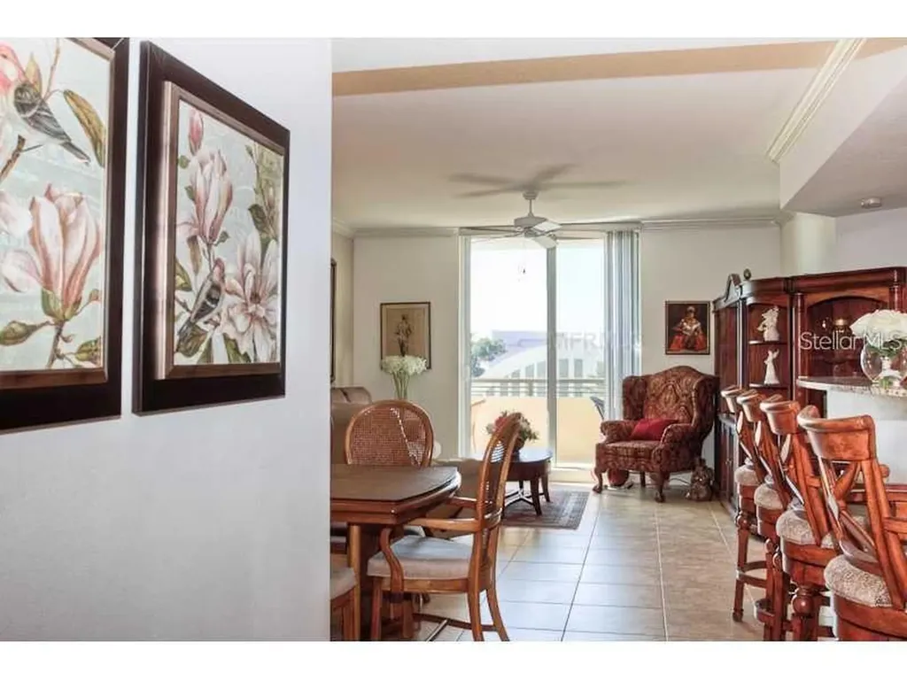 800 N. Tamiami Trail Sarasota FL 34236