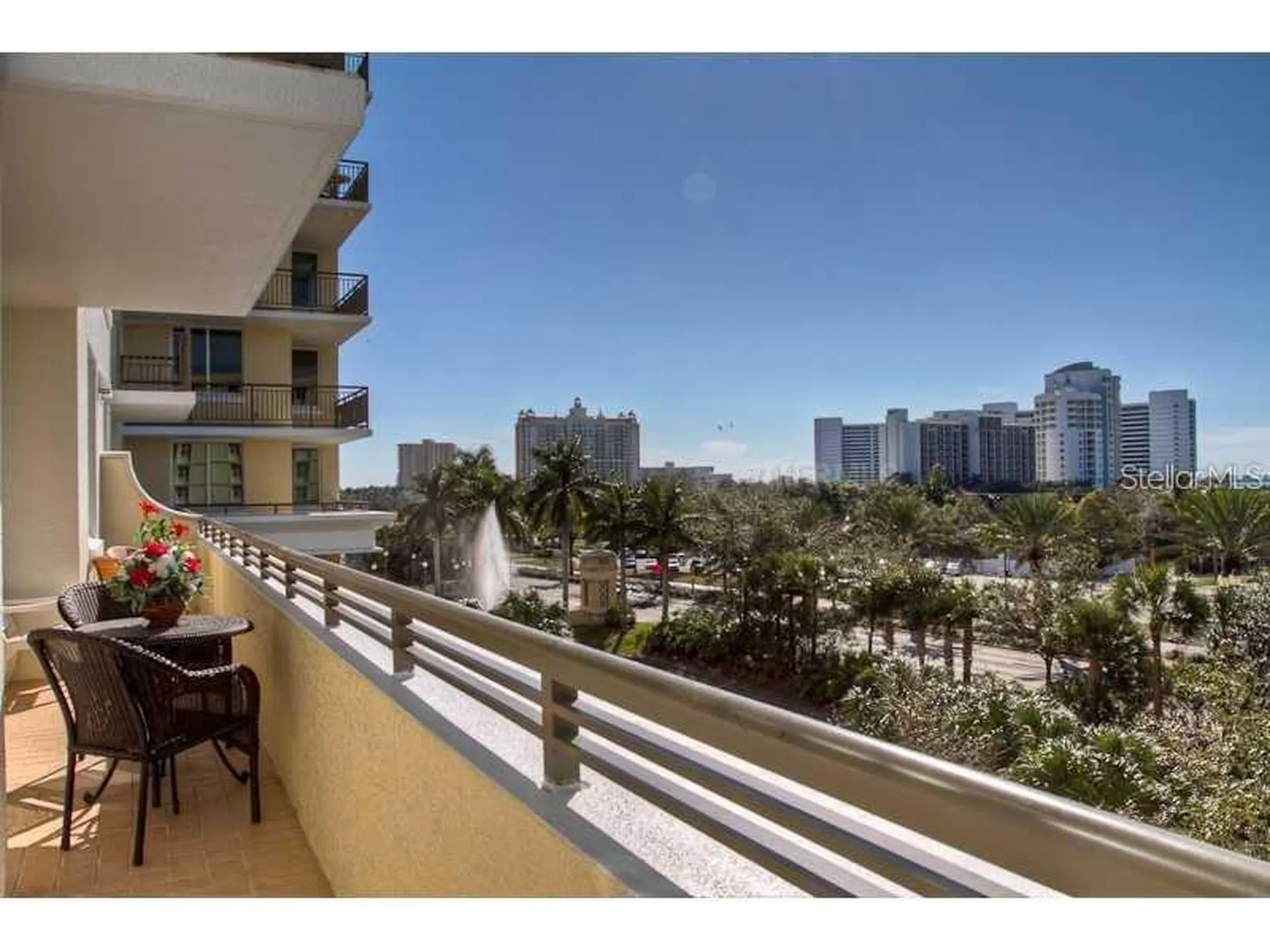 800 N. Tamiami Trail Sarasota FL 34236