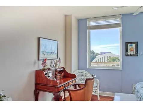 800 N. Tamiami Trail Sarasota FL 34236