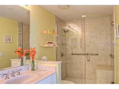800 N. Tamiami Trail Sarasota FL 34236
