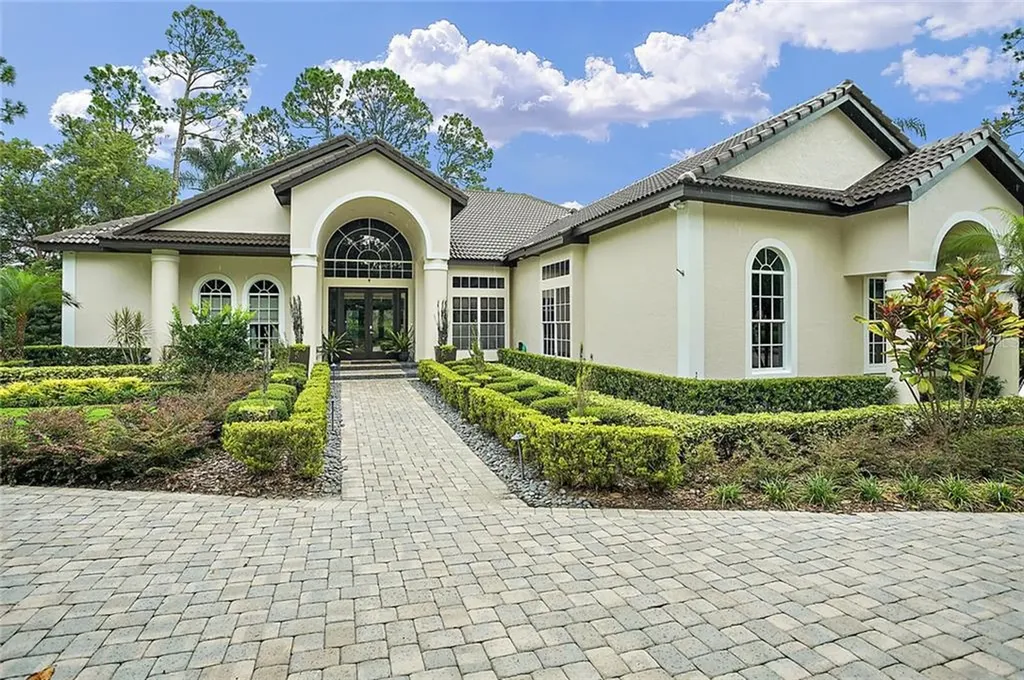 8750 Torey Pines Terrace Orlando FL 32819