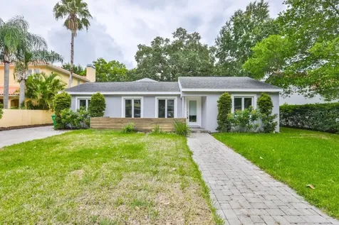 3910 W Corona Street Tampa FL 33629