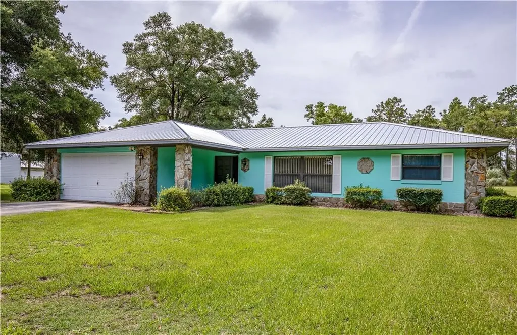 19160 SW 60th Street Dunnellon FL 34432