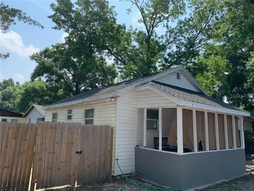 10115 N 14th Street Tampa FL 33612