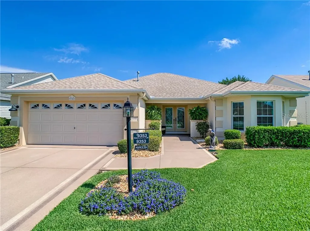 9353 SE 176th Saffold Street The Villages FL 32162
