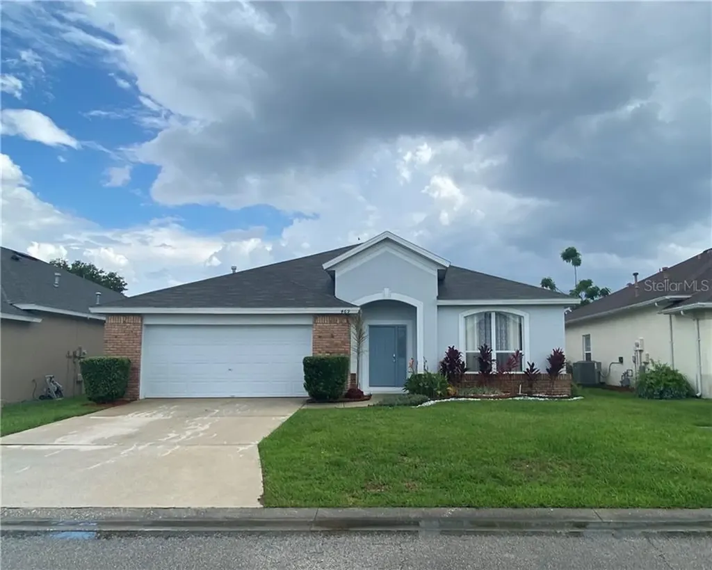 469 Jaybee Avenue Davenport FL 33897