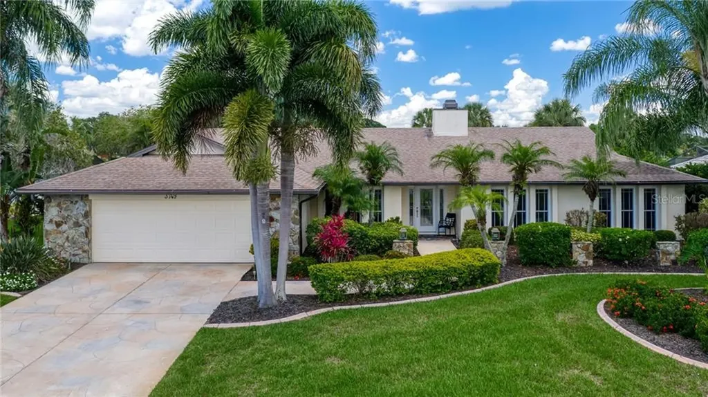 3749 Spyglass Hill Road Sarasota FL 34238