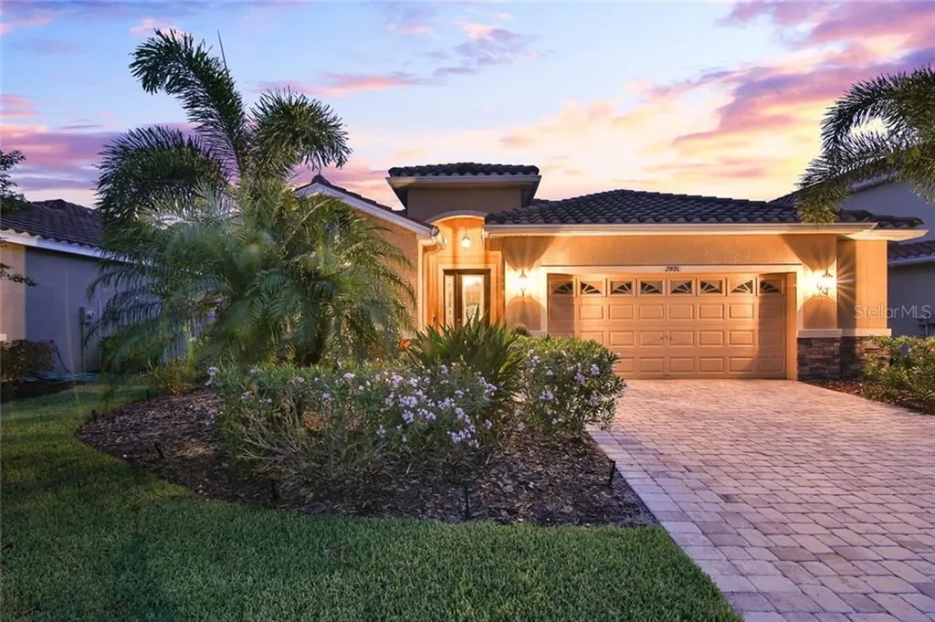 2921 Esmeralda Drive Sarasota FL 34243
