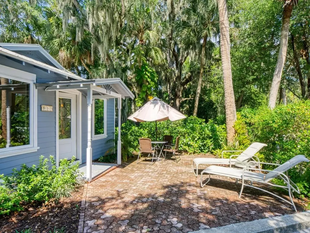 818 Windsor Drive Sarasota FL 34234