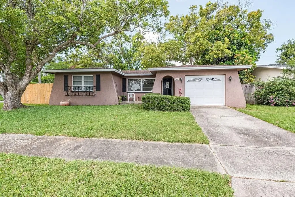 1826 Vancouver Drive Clearwater FL 33756