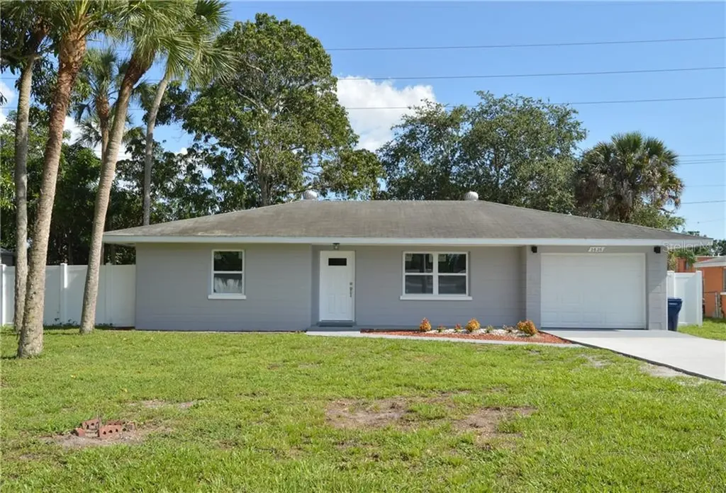 2626 52nd Avenue Terrace W Bradenton FL 34207