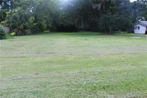 1007 & 1005 N Church Avenue Mulberry FL 33860