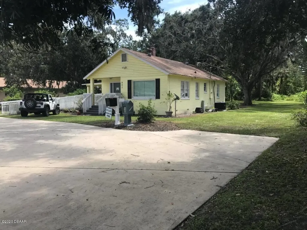 907 Beville Road South Daytona FL 32119