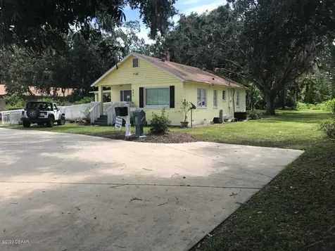 907 Beville Road South Daytona FL 32119