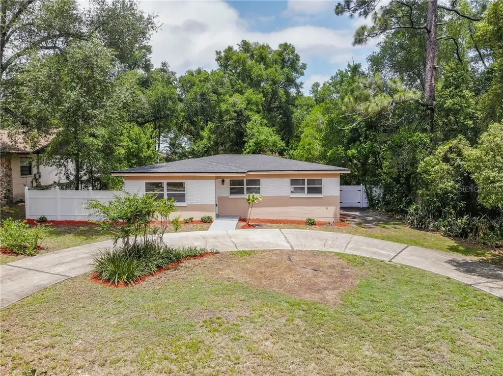 1920 North Street Longwood FL 32750