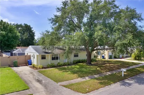 3501 Highland Avenue W Bradenton FL 34205