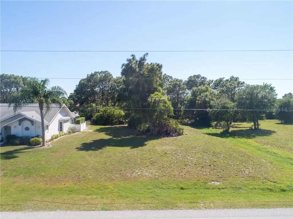 79 Pinehurst Court Rotonda West FL 33947
