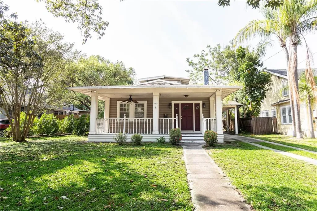 1711 W Hills Avenue Tampa FL 33606