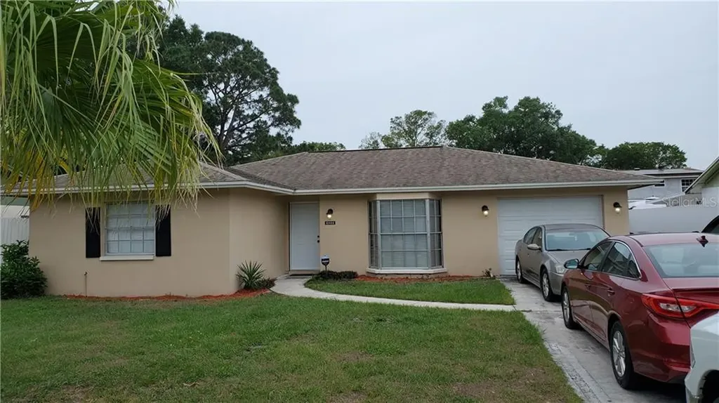 6804 Chippendale Court Tampa FL 33634