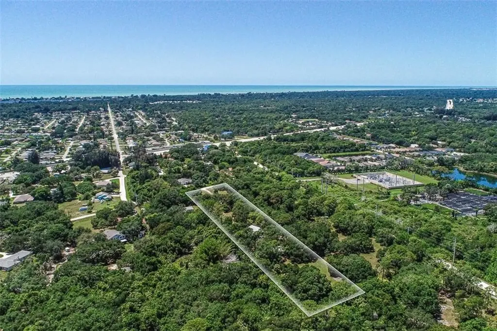 2065 2nd Street Englewood FL 34223