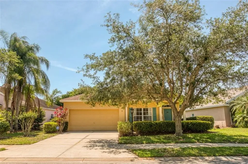 943 Springwood Circle Bradenton FL 34212