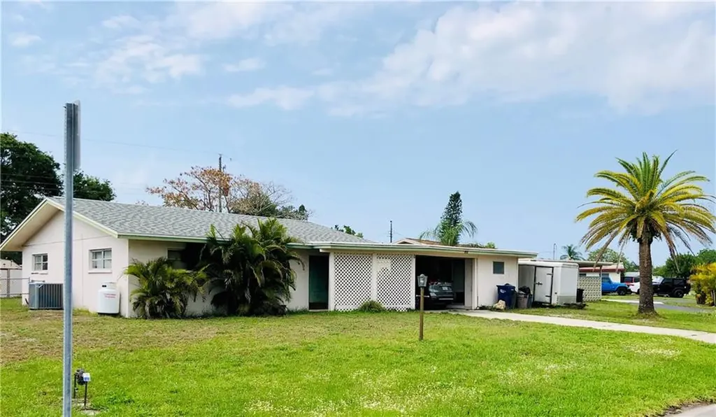 4520 56th Street W Bradenton FL 34210