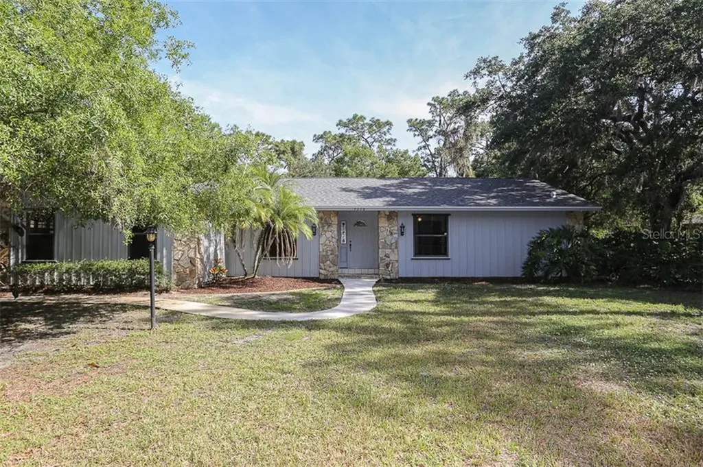 9228 66th Avenue Drive E Bradenton FL 34202