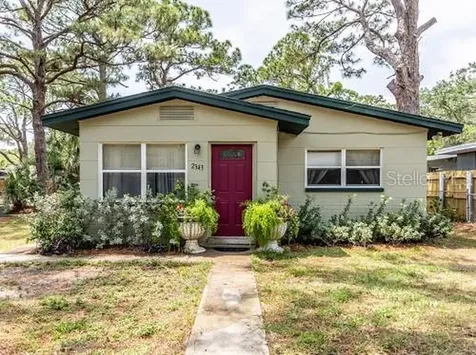 2343 8th Street S St Petersburg FL 33705