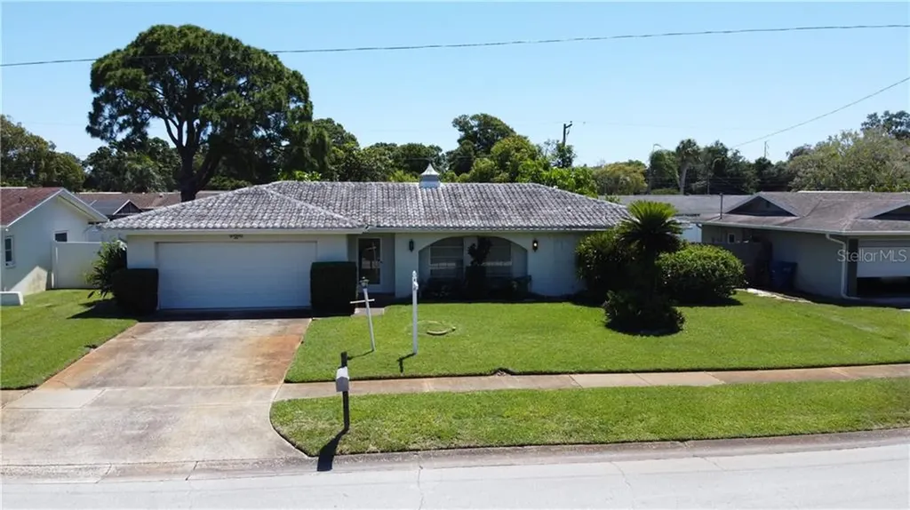 1885 Balboa Lane Clearwater FL 33756