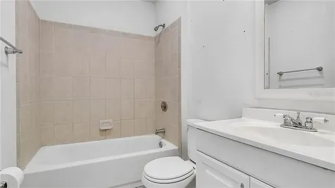 225 W Illiana Street Orlando FL 32806