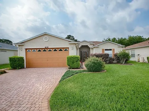 902 Forest Breeze Path Leesburg FL 34748