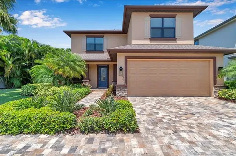 10261 Blossom Trail Seminole FL 33772