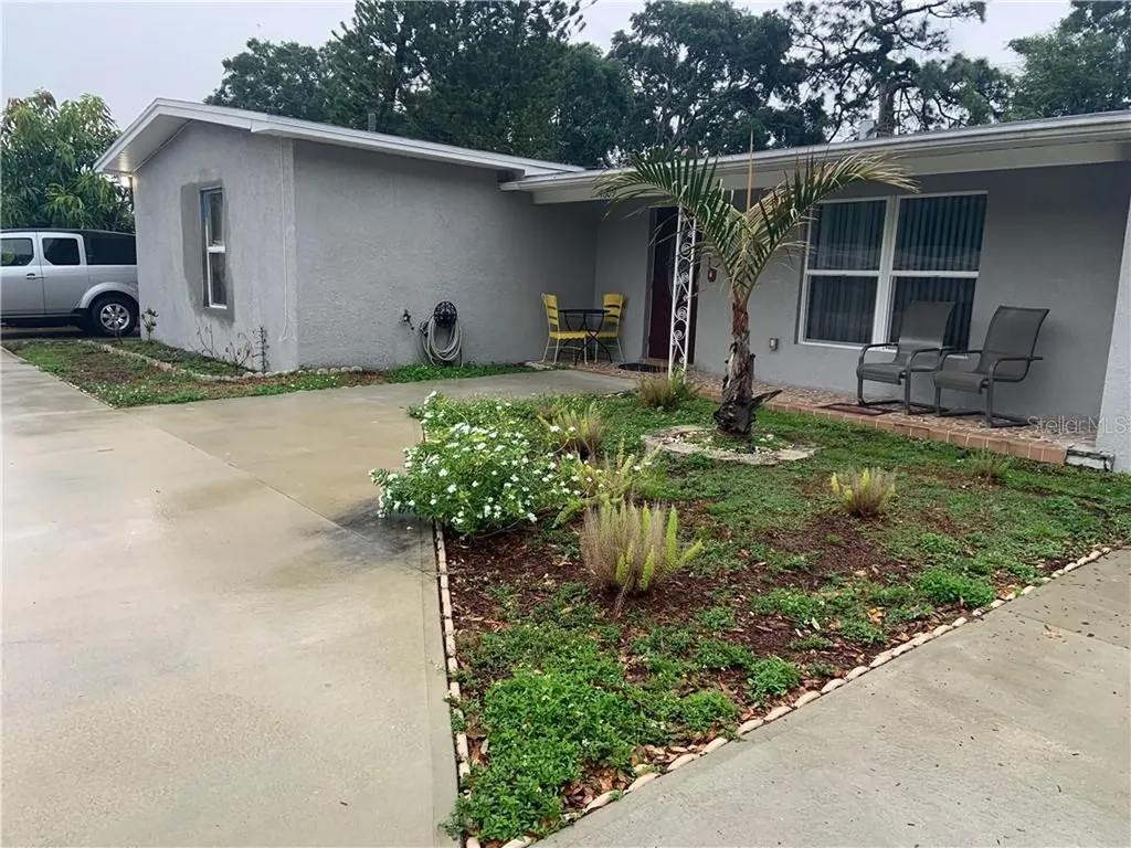 4609 N Emerald Avenue Tampa FL 33614
