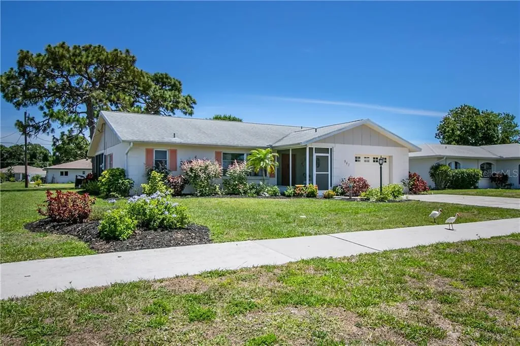 947 Bay Vista Boulevard Englewood FL 34223