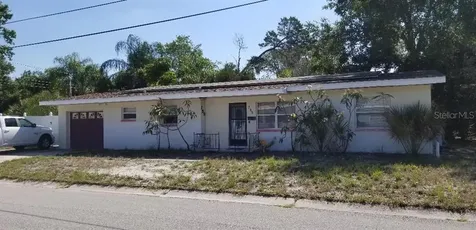 795 51st Avenue S St Petersburg FL 33705