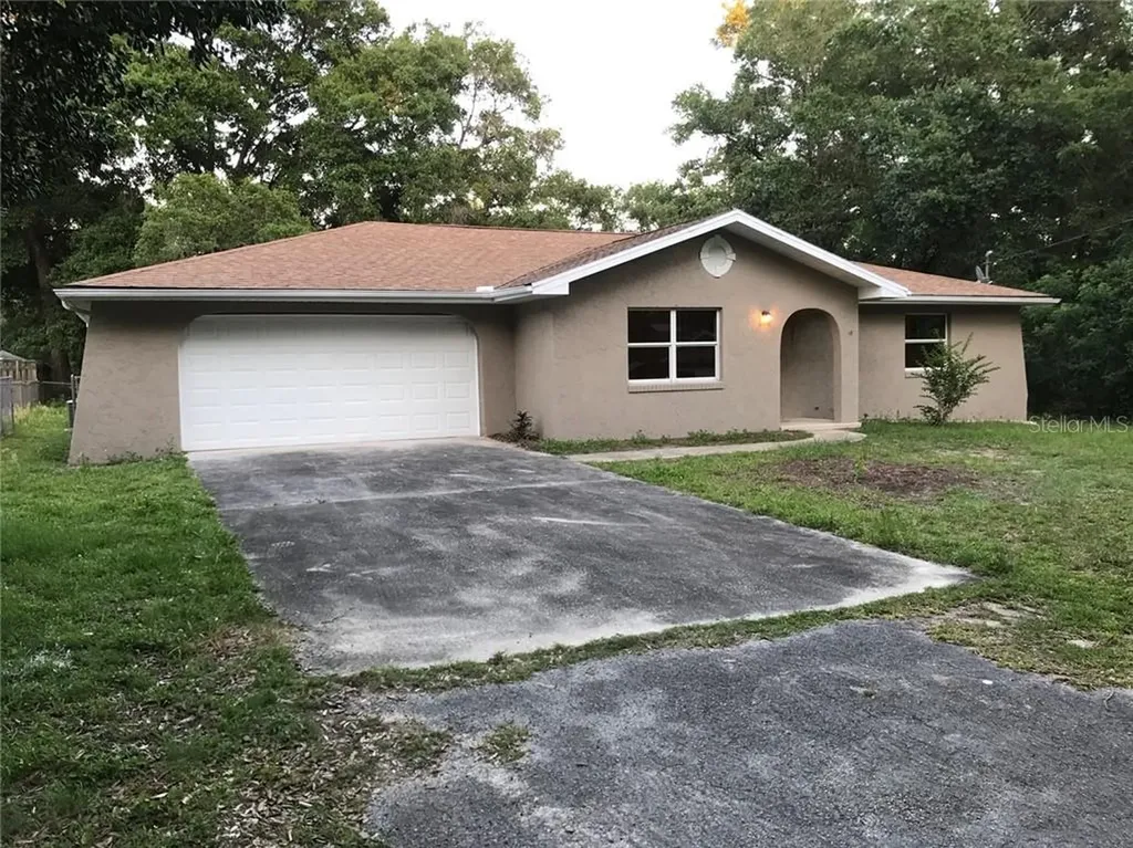 595 N Charles Avenue Inverness FL 34453