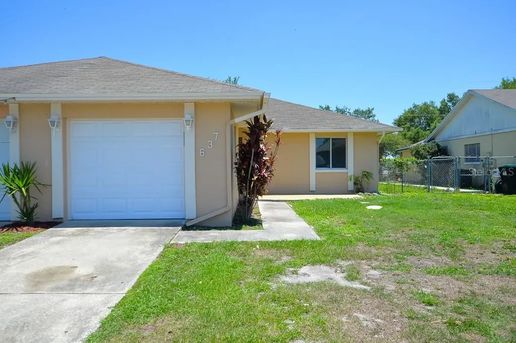 637 Bablonica Drive Orlando FL 32807