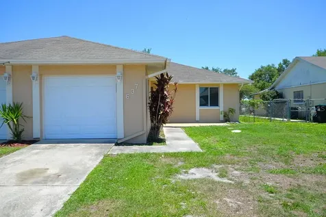 637 Bablonica Drive Orlando FL 32807