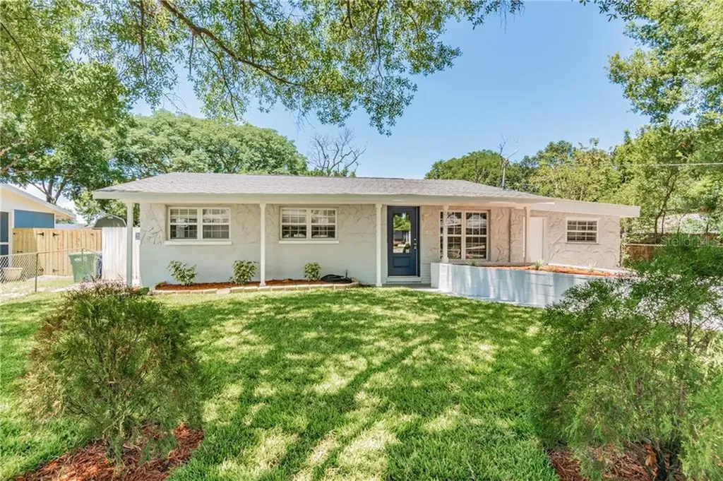 6307 S Clark Avenue Tampa FL 33616